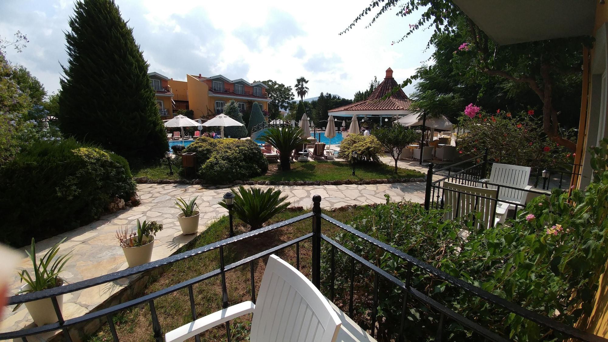 Club Alla Turca Dalyan Exteriör bild